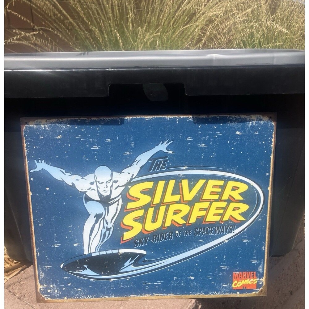 Silver Surfer Marvel Comics Metal Tin Sign 16”x12” Desperate Enterprises 2007